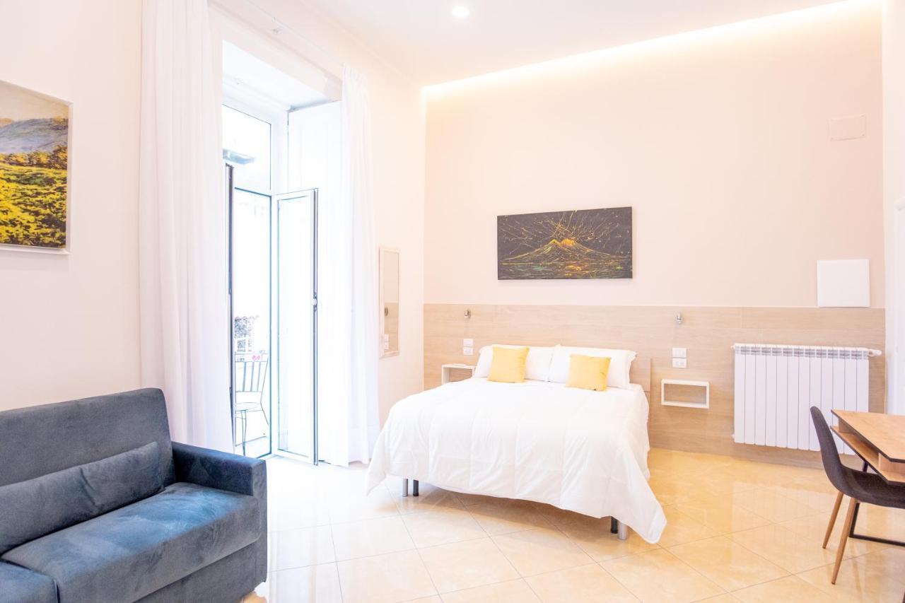 Leone Suites Toledo Naples Extérieur photo