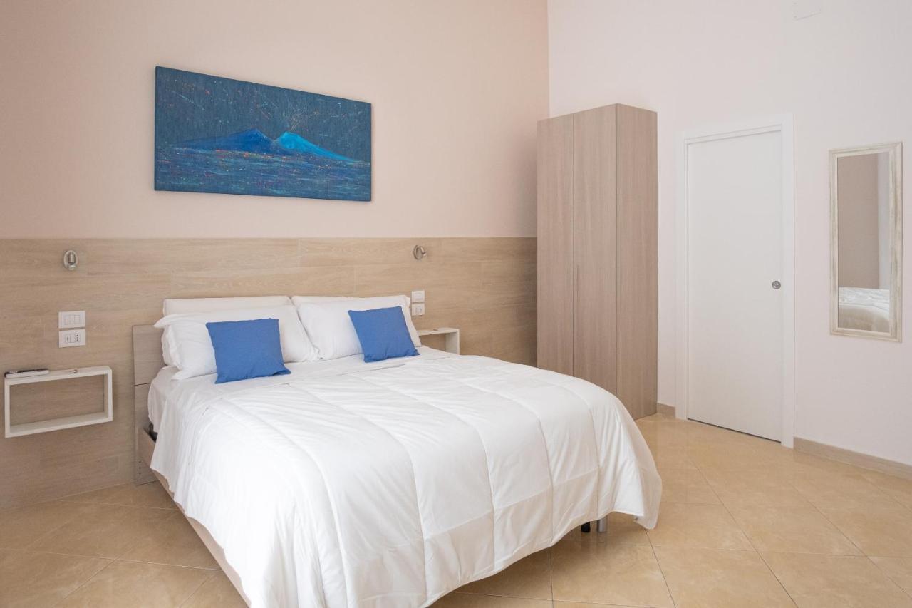 Leone Suites Toledo Naples Extérieur photo