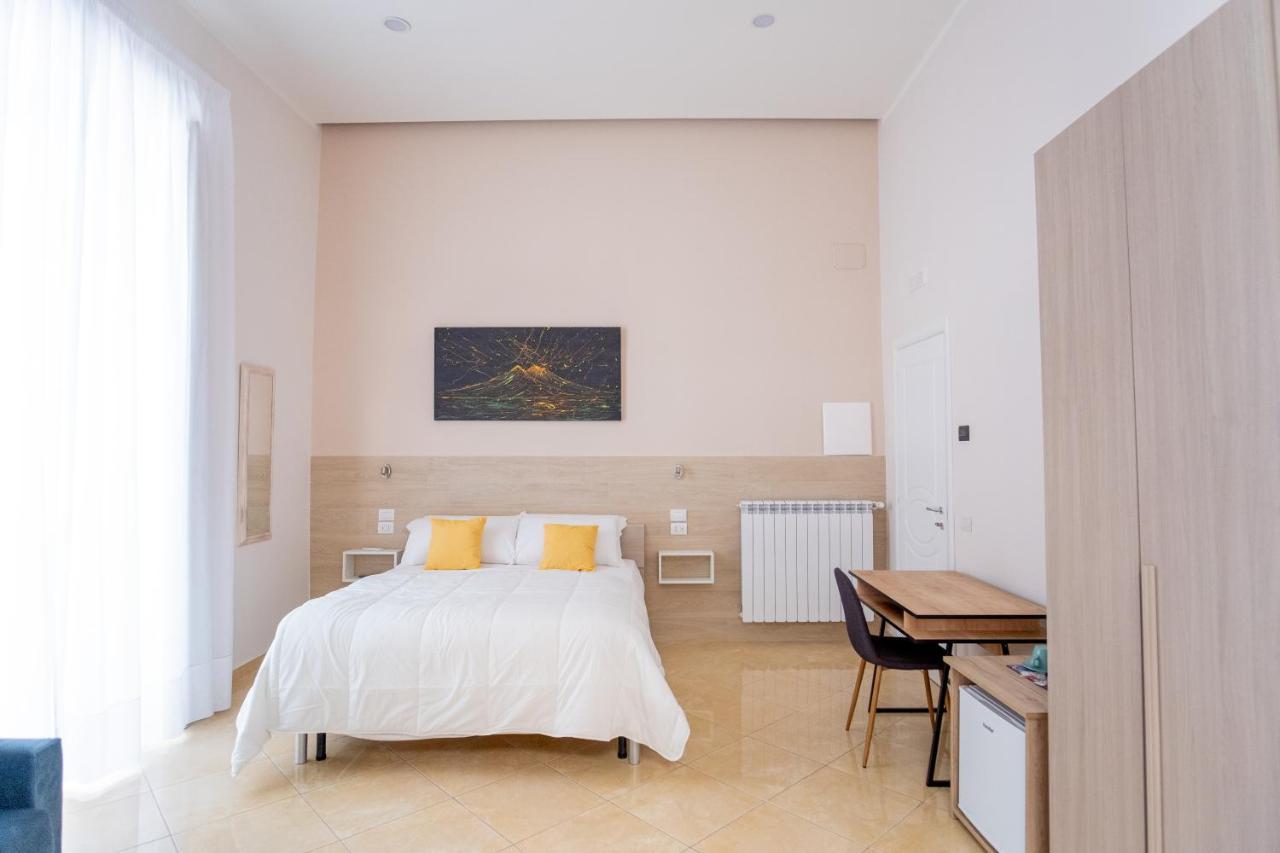 Leone Suites Toledo Naples Extérieur photo