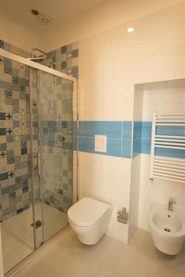 Leone Suites Toledo Naples Extérieur photo